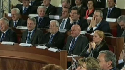 Berlusconi - Ho speso 600 miliardi di lire in avvocati