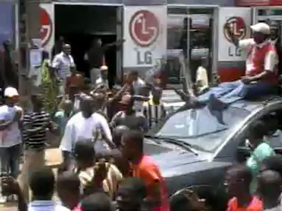 MEETING du Collectif et de l'ADP au stade de Bonfi le 17 mars 2012