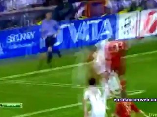 Gomez Header Chance - 2nd half against Real Madrid