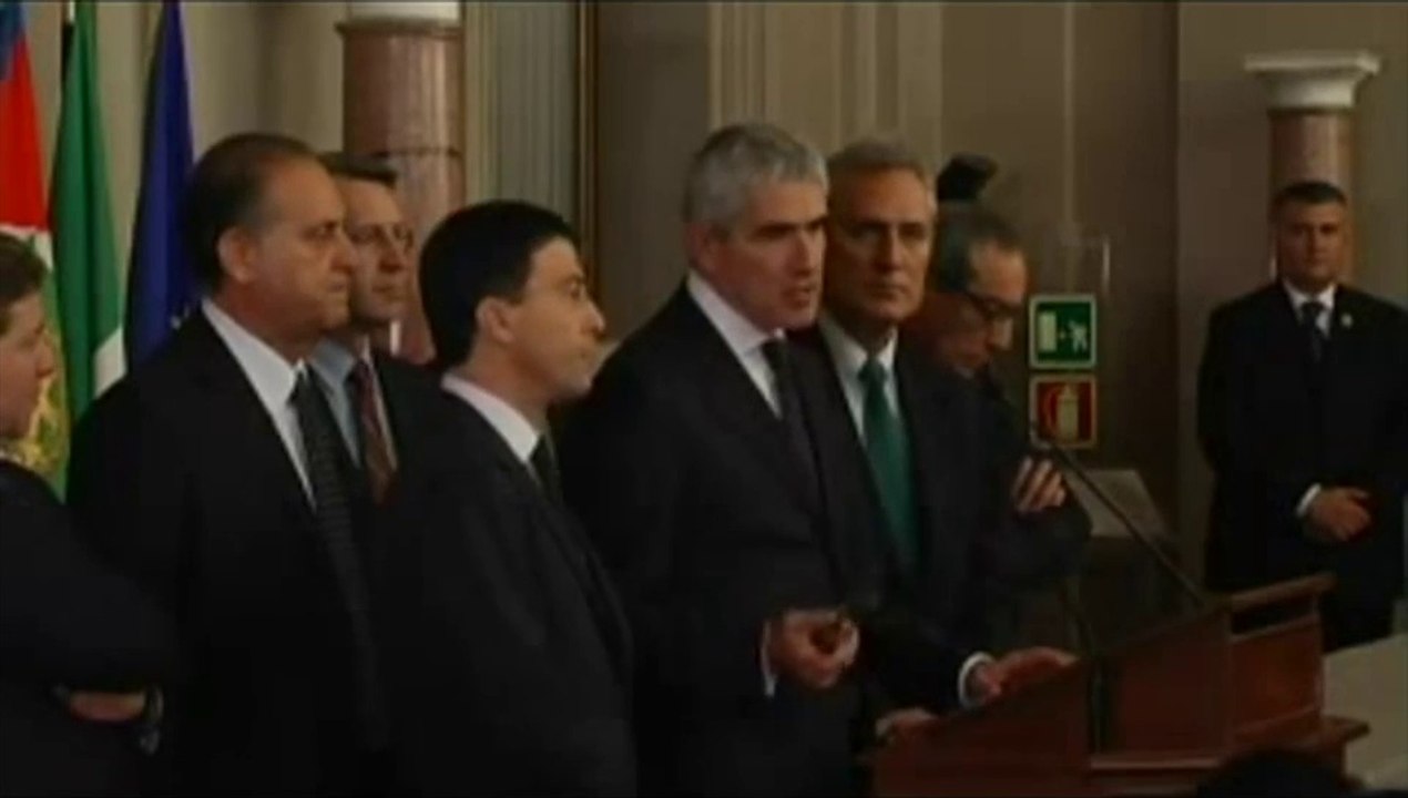 Casini - Governo Monti - Sostegno fino a termine legislatura