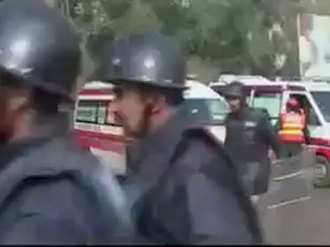Bomb attacks kills police officers in Lahore - 10 Jan 08