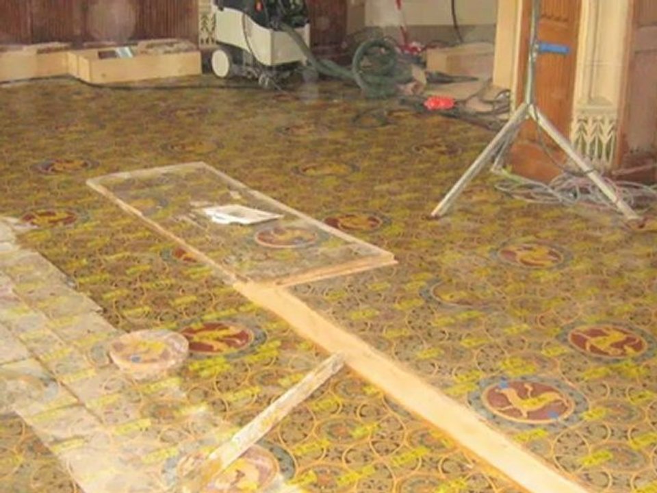 Tegelzetter die Vloertegels legt in Utrecht - C. Ketting Tegelzetbedrijf