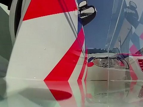 Sécurité Voiture : les vitres se cassent automatiquement dans l'eau