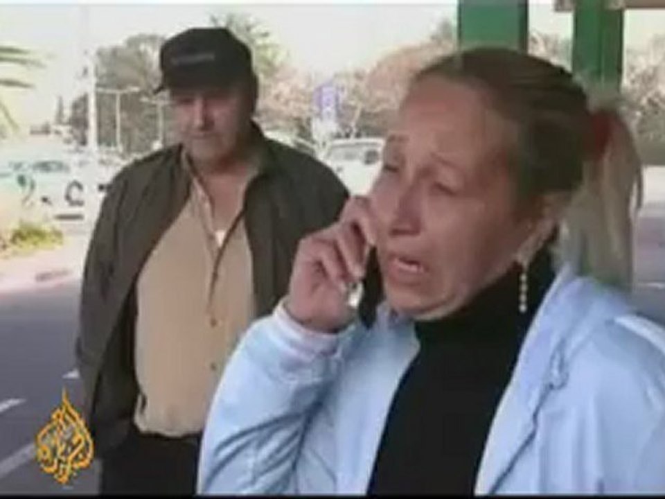 Palestinian rockets into Israel - 28 Feb 08