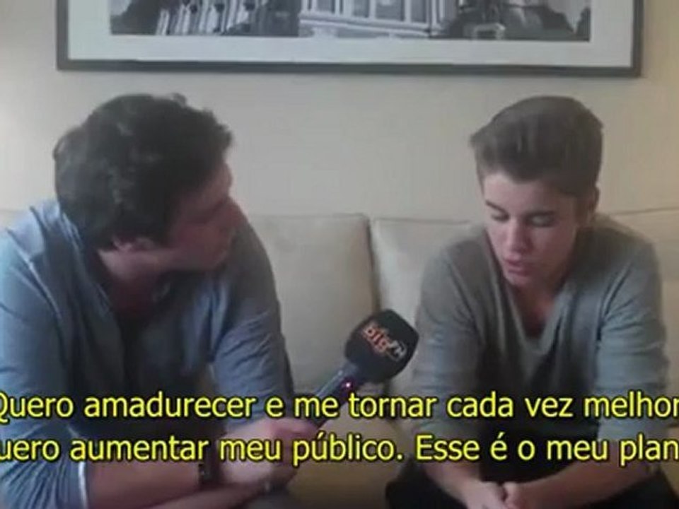 Entrevista: Justin Bieber para a rádio alemã "Big FM" [LEGENDADO]
