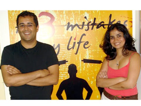 Chetan Bhagat's '3 Mistakes Of My Life' Movie Name Revealed - Bollywood News