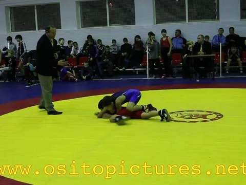 Superiority of the Volga Federal District. Samara, Russia, 03.12.2011. Wrestling - 2011 ositopictures.net [04] ositopictures.com
