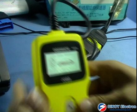 How to use the OBDMATE OM500 JOBD OBDII EOBD Code Reader