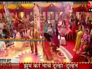 Jhoom Kar Nache Dulha Aur Dulhan