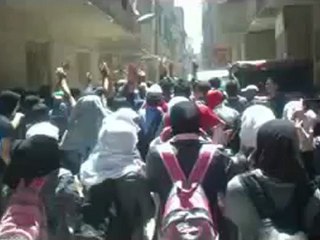 فري برس ريف دمشق مظاهرة لطلبة الجولان المباع  في السيدة زينب 25 4 2012ج2 Damascus