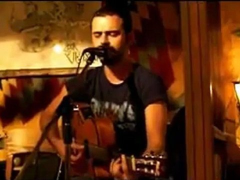 Beni Sana Sımsıkı Sarılı Görenler Olmuş - Zafer Güler