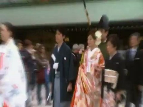 Scènes de mariages traditionnels au Japon