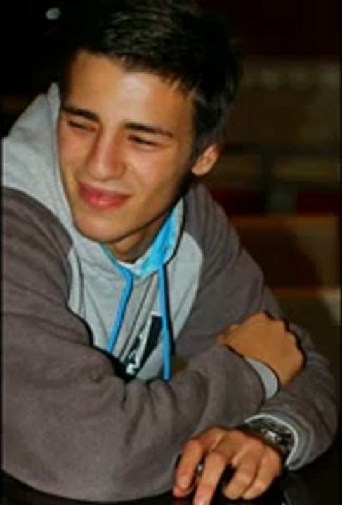 Anıl DURMUŞ - Uzaktan da Severim - Mtsfa.08