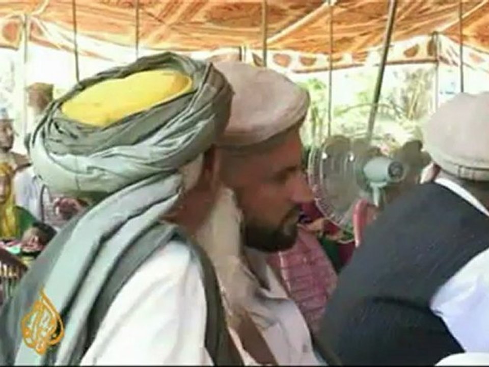 Former aides to challenge Karzai in Afghan poll...