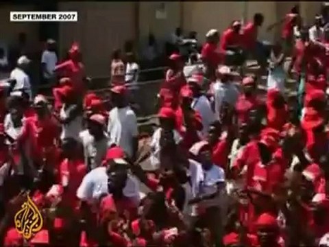 Rival political groups clash in Sierra Leone - 17 Mar 09