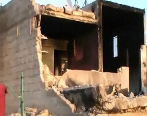 فري برس حماه المحتلة احد البيوت المهدومة 26 4 2012 Hama