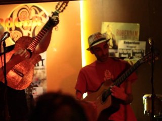 Extrait 2 " Karpatt " au Roger's Café le 12_04_2012