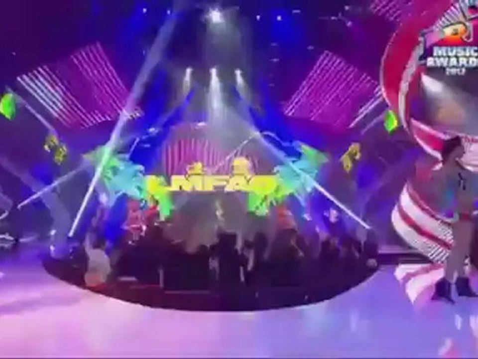 LMFAO - Party Rock Anthem + I'm Sexy And I Know It NRJ Music Awards 2012