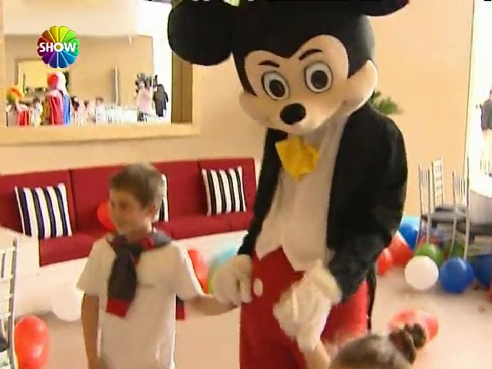 Kimsesiz çocuklar 23 nisan kutlamaları