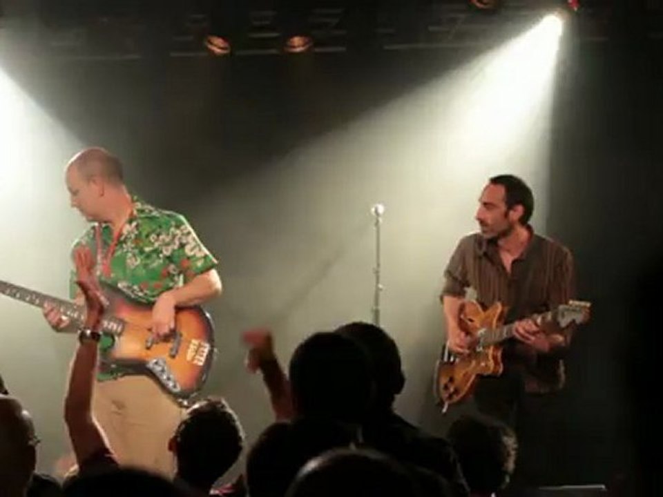 Extrait 2 " Karpatt " au Moulin de Pontcey le 09/04/2011