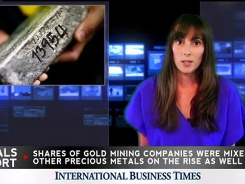 A Dropping Dollar Helps Lifts Gold More Than 1%