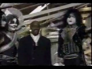 Kiss - Tupac Grammy 1996