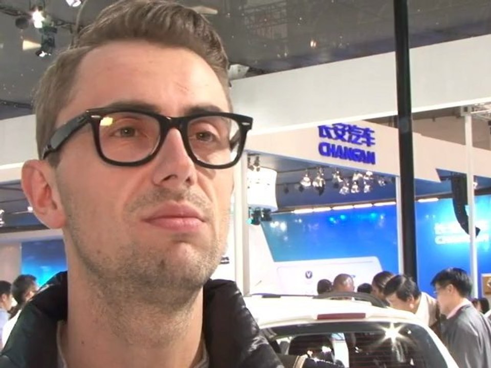 Chinese car makers eye overseas market