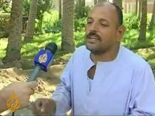 Egyptian farmers forced to irrigate with sewage water - 5 Sep 09