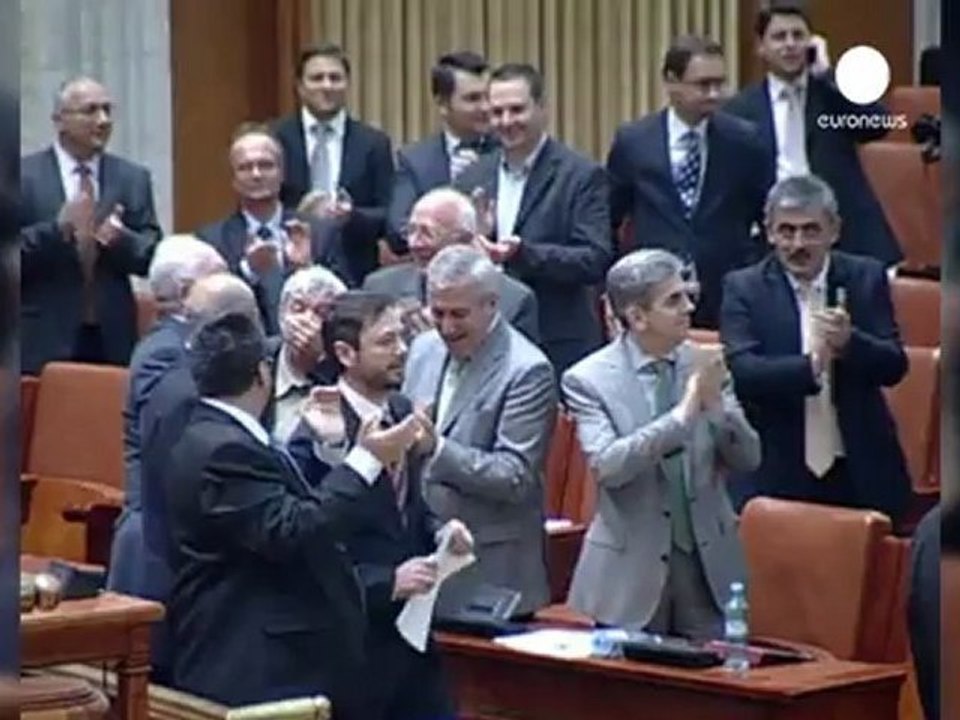 Après deux mois, le nouveau gouvernement roumain va changer