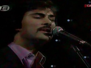 Oktay Ertuğrul £££ UZUN HAVA & BAĞIŞLA SEVDİĞİM HAKKI SEVERSEN