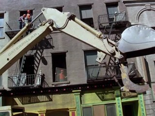 Gremlins 2:  The New Batch – Weird Things in Downtown