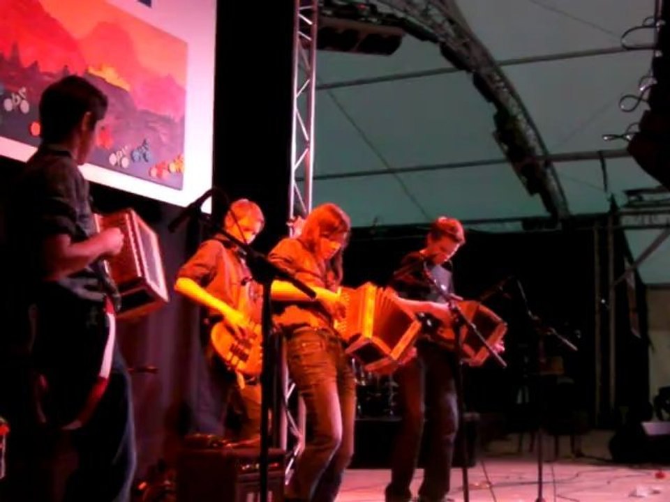 Charmey Gruyère 27.04.2012 les Chälly-Buebe....Pierre-Alain..