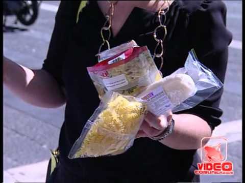 Napoli - Forestali e agricoltori in piazza: Non siamo il bancomat del governo (27.04.12)