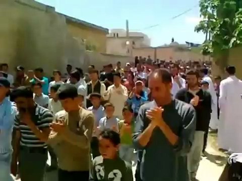 فري برس ادلب معرشمشة جمعة أتى أمر الله فلا تستعجلوه27 4 2012 Idlib