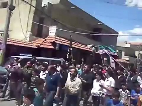 فري برس ريف دمشق مظاهرة أحرار مضايا في جمعة أتى أمر الله 27 4 2012 ج1 Damascus
