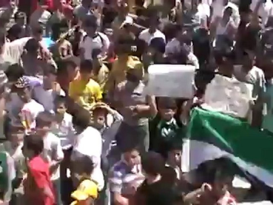 فري برس حماة المحتلة شيخ عنبر الجيش الحر الله يحميك  2012 4 27 Hama