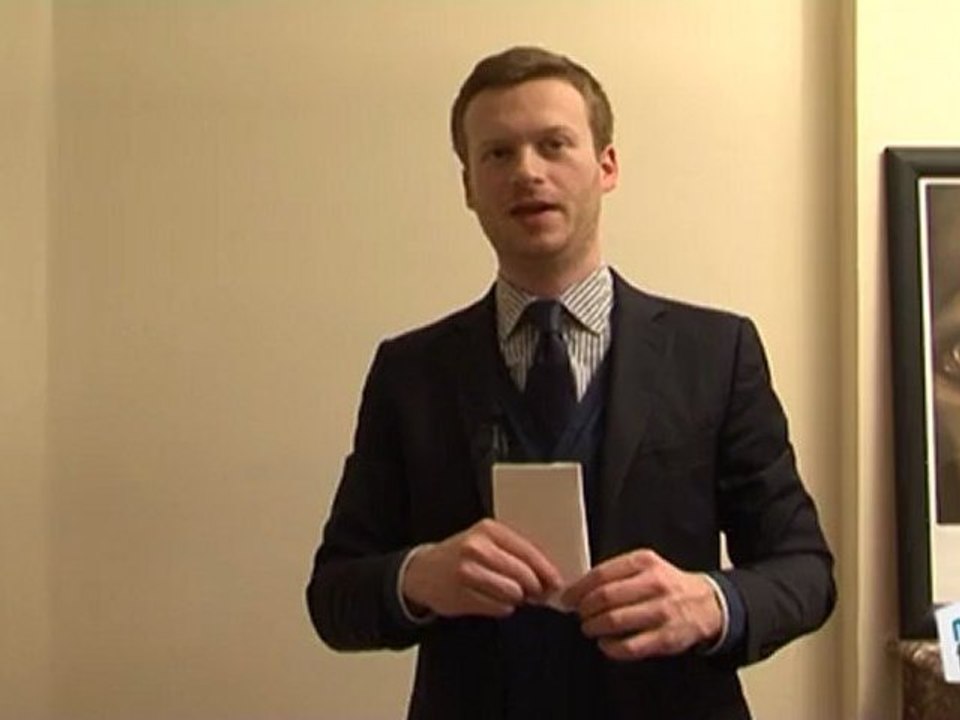 Beauté mode : Pochette de costume : faire un pli plat