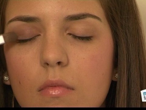 Beauté mode : Se maquiller en 5 minutes