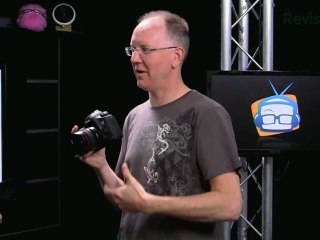 Digital Camera Showdown: Nikon D800 vs. Canon 5D Mk III - GeekBeat.TV