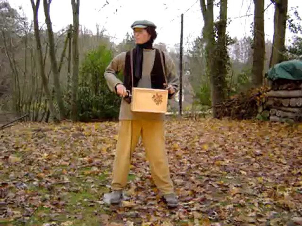 Automate joueur d'orgue de barbarie - création www.rpcom.com