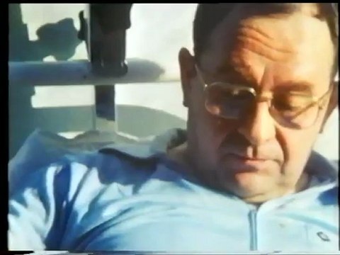 SI JE RÉPONDS PAS, C'EST QUE JE SUIS MORT de CHRISTINE VAN DE PUTTE avec GÉRARD BLAIN, CATHERINE FROT, MICHEL VAN DE PUTTE, DOMINIQUE PINON