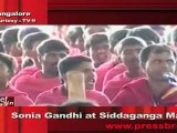 Sonia Gandhi at Siddaganga Mutt to pay respects to Shivakumara Swami jee in Bangalore