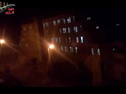 فري برس ديرالزور مظاهرة السكن الجامعي في ديرالزور 27 4 2012 ج2 DeerALzoor