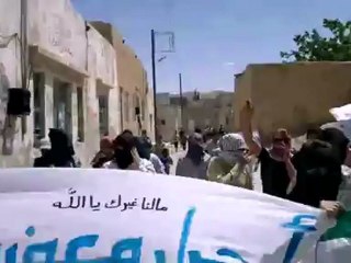 فري برس ريف دمشق مظاهرة في معضمية القلمون  أتى نصر الله فلا تستعجلوه 27 4 2012 ج4 Damascus