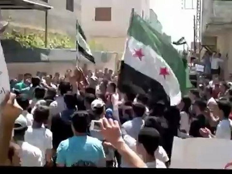 فري برس ريف دمشق داريا مظاهرة جمعة أتى أمر الله 27 4 2012 ج1 Damascus
