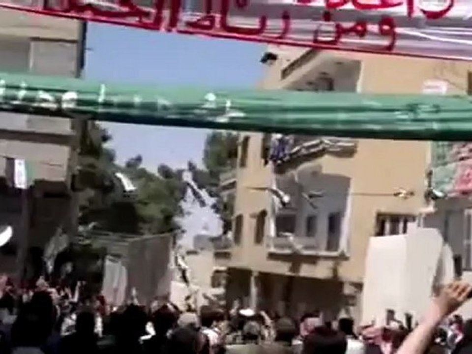 فري برس ريف دمشق القلمون قارة جمعة  أتى أمر الله 27 4 2012ج4 Damascus