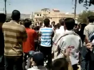 فري برس ريف دمشق  المقيليبة جمعة أتى أمر الله فلا تستعجلوه 27 4 2012 Damascus