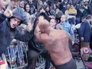 Buried Alive - 2ème Match [The Undertaker Vs. Steve Austin]