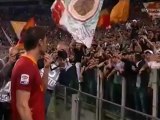 Francesco Totti sotto la curva Sud 28-4-2012