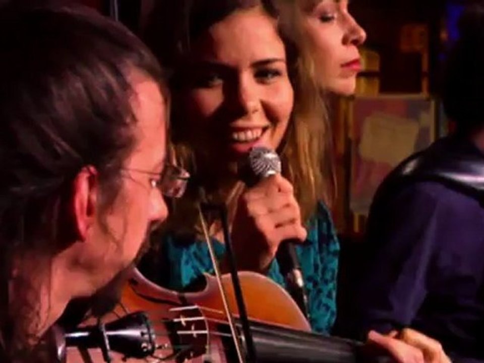 Ajde Jano - Live du groupe DOR à l'entrepot (Paris)